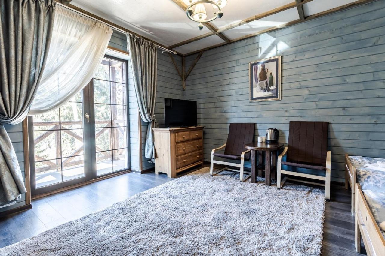 Маєток "Zymon & Ski" Bukovel Exterior foto